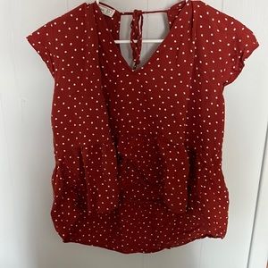 ABERCROMBIE AND FITCH TOP